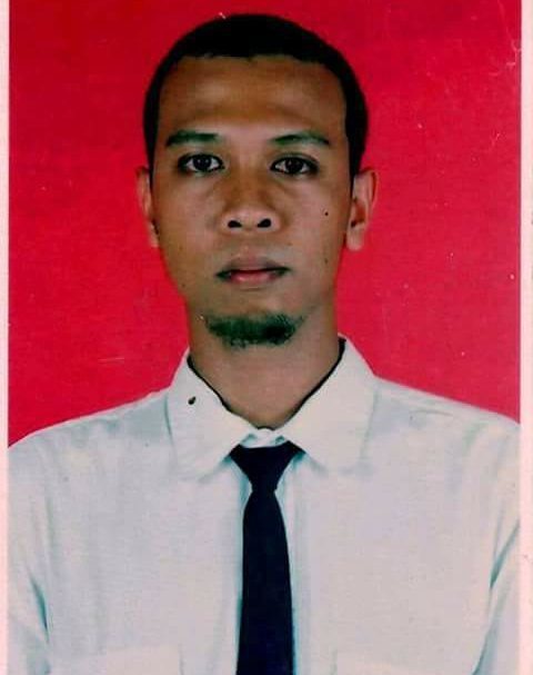 About us Pius Nasoka Direktur